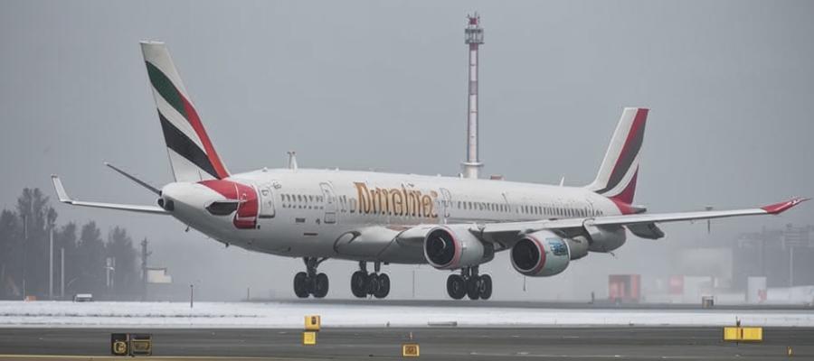 Emirates приостановила рейсы из Дубая в Москву из-за снегопада